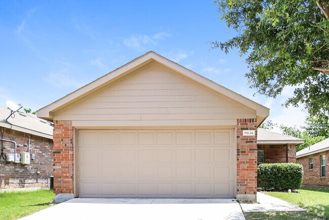 Building Photo - 9036 Sun Haven Way Rental