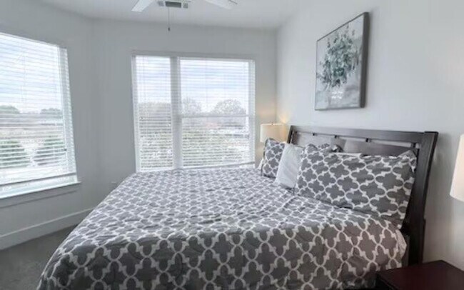 Photo - 688 Angier Ave NE Unit ID1359737P