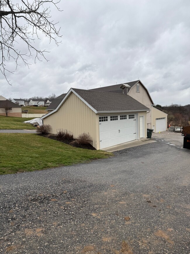 Photo - 7350 Seneca Ridge Dr