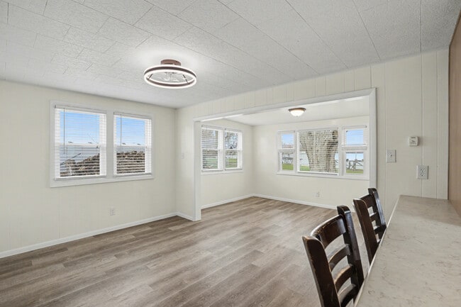 Photo - 6520 S 070 E