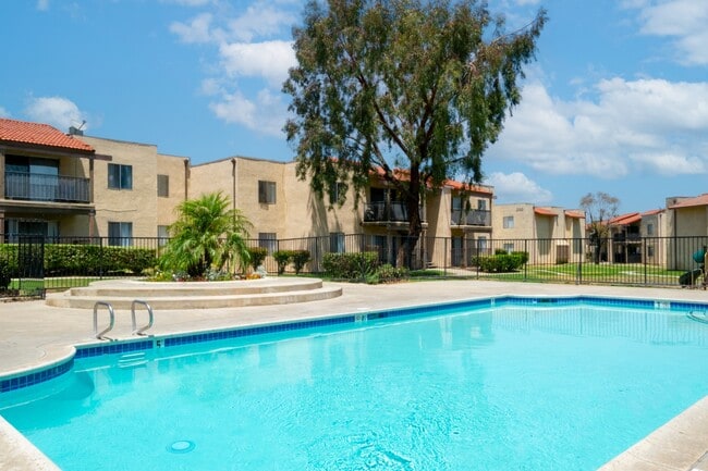 Photo - Vista View Apartments