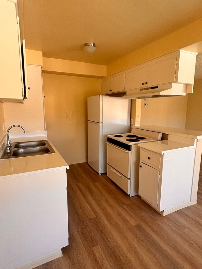 Photo - 1001 E Stearns Ave Unit 31