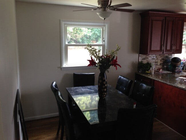Photo - 1079 Acri Dr