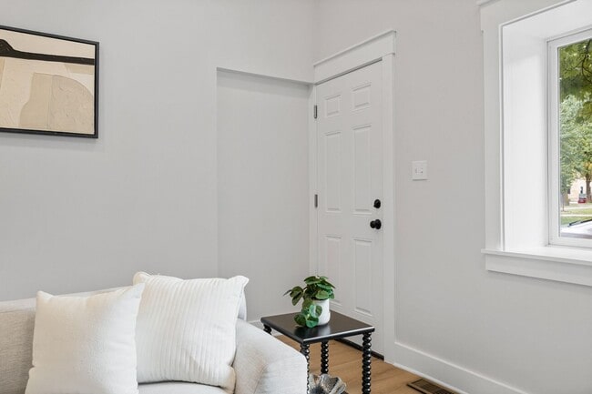 Photo - Furnished Luxury Home for Rent-Historic Deutschtown/Northside