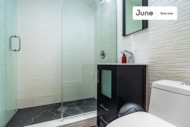 Photo - 345 E 21st St