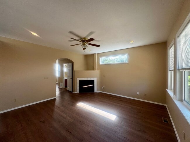 Photo - Charming 4 Bedroom close to Patty Jewett Golf Course