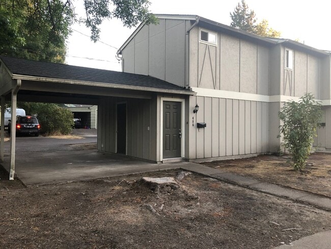 Building Photo - 486/488 W. 18th Ave Unit 486