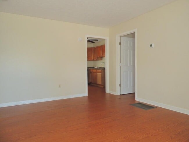 Photo - 2884 Blue Ridge Dr