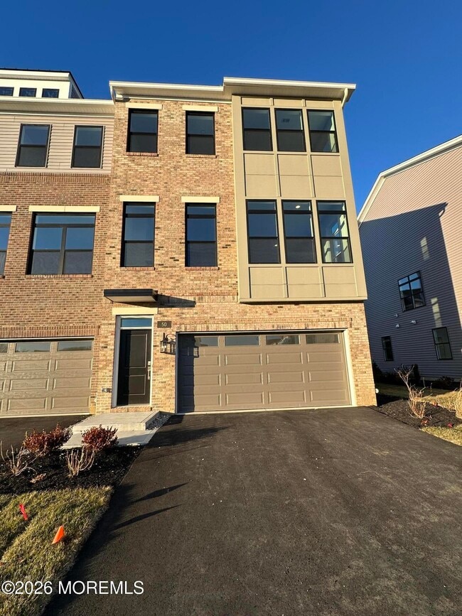 Photo - 50 Augustus Dr