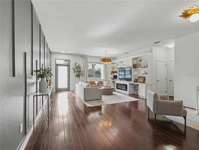 Photo - 1098 Harmony Ln