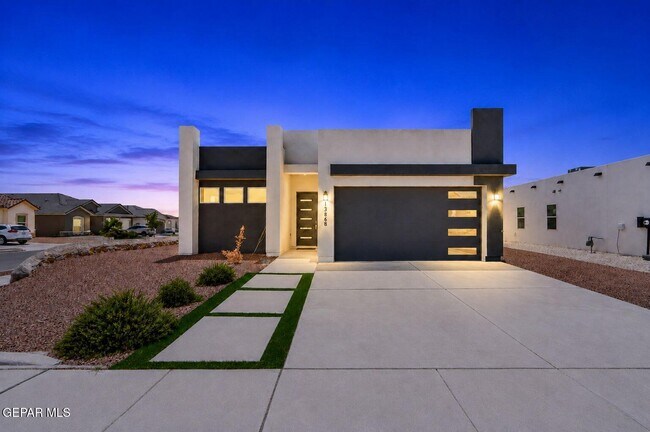 13868 Paseo de Loma Ct