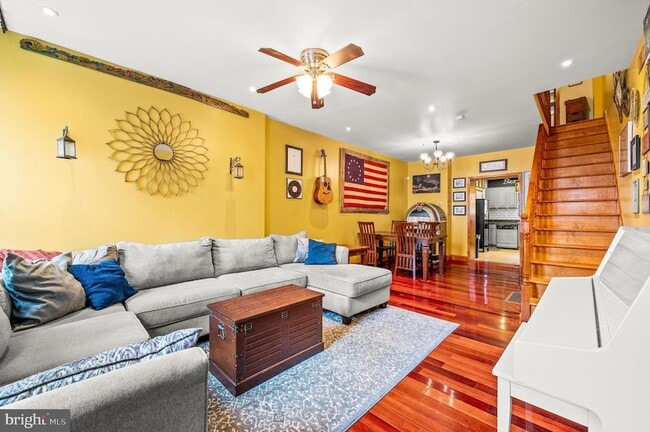 Photo - 1520 Dorrance St