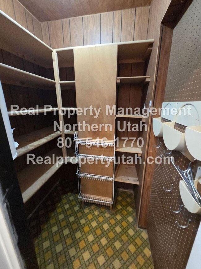Photo - 2 Bedroom 1 Bath Unit Available in Ogden!