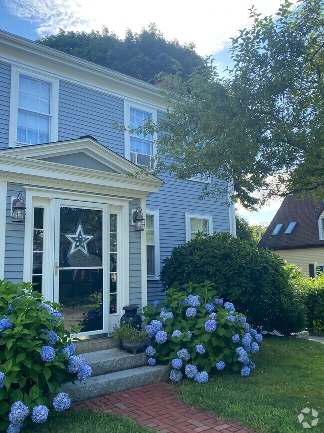 Apartments for Rent in Hingham MA 213 Apartments