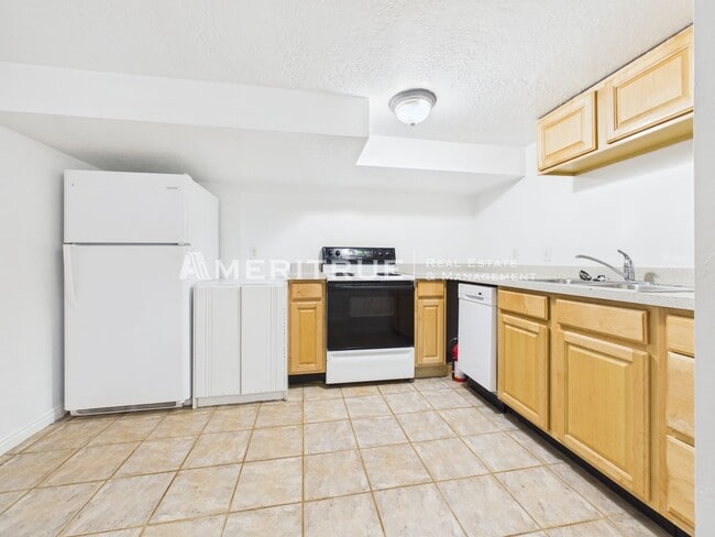 197 E Utah Ave Unit 2