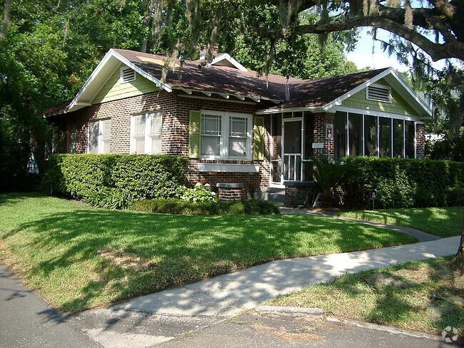 Building Photo - 1403 Ingleside Ave Rental