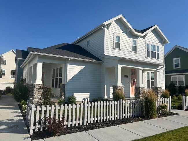 Photo - Amazing 4 Bed, 3.5 Daybreak Home with Office