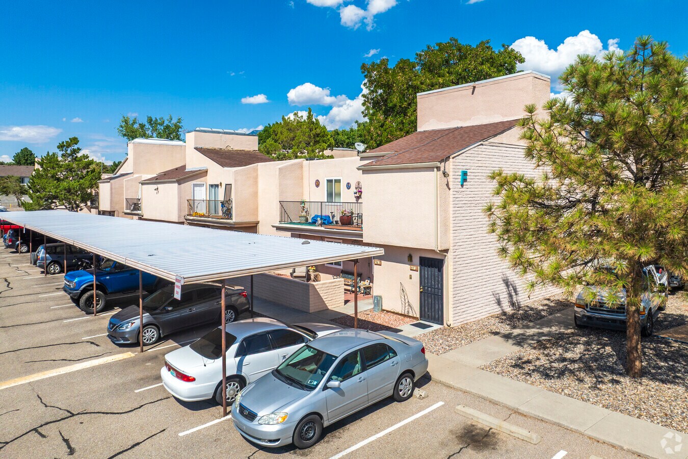 Primary - Sandia Plaza Condoniniums