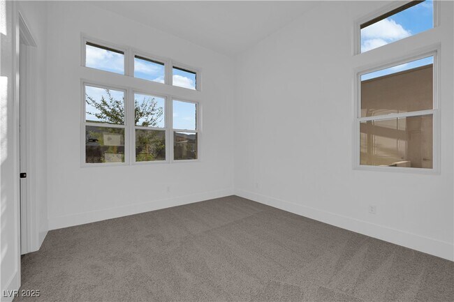 Building Photo - 4792 Outlook Peak St