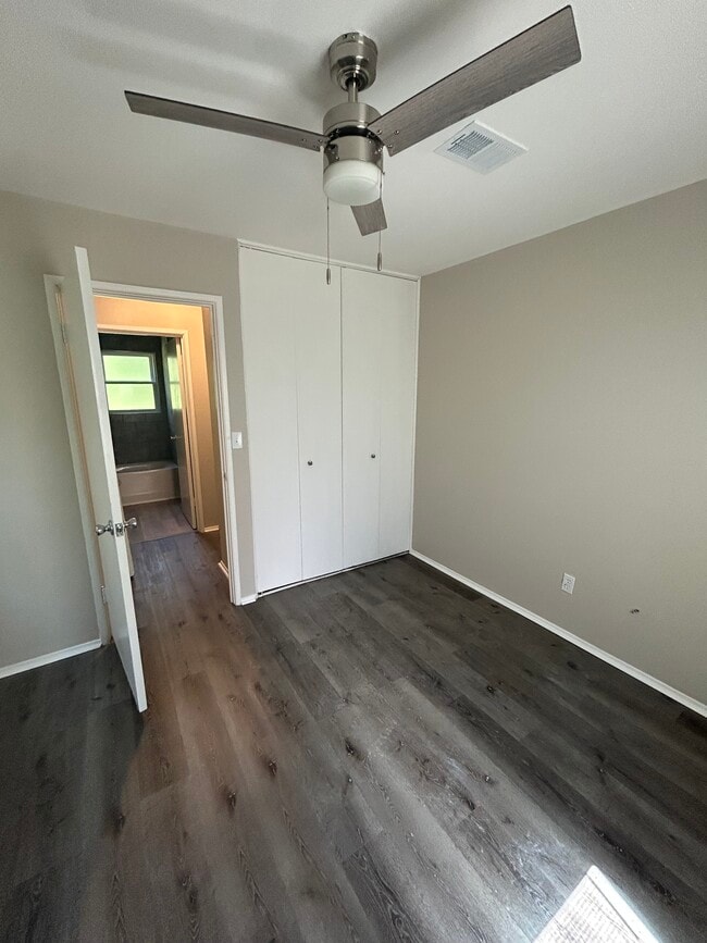 Photo - 9335 La Grange Rd Unit 2