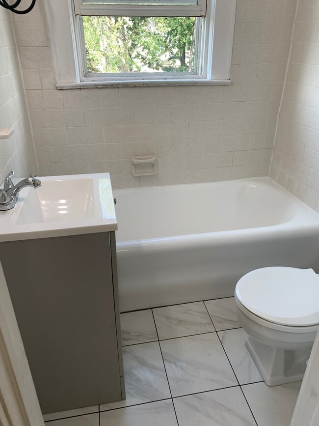 Photo - 106 2nd Ave Unit 2nd Floor Left