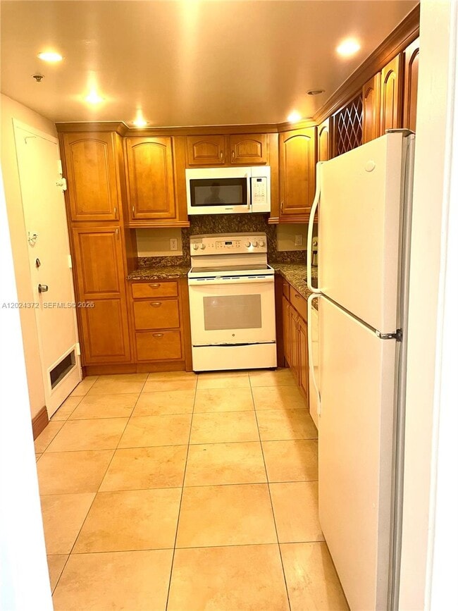 Photo - 400 Kings Point Dr Unit 829