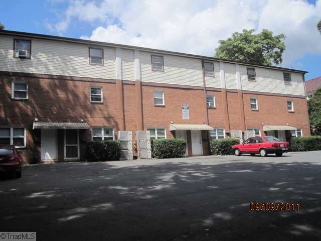 Photo - 133 N Spring St
