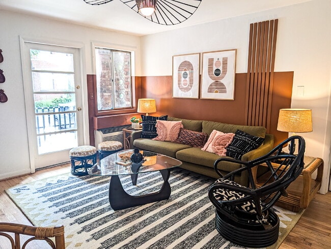 Fully Furnished 2BR/2BA Near USC – Pre-Leasing for January 2027