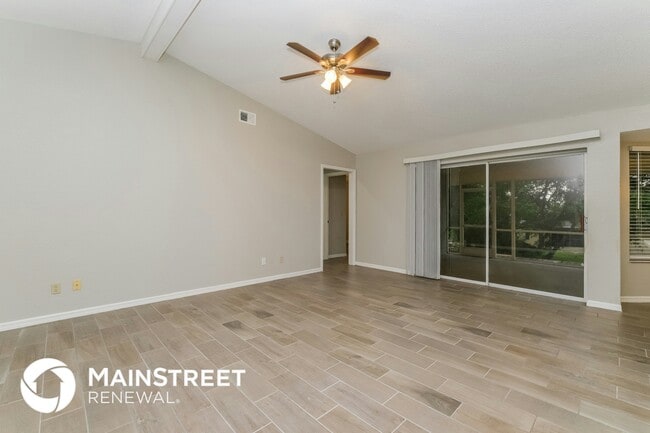 Photo - 6084 Freeport Dr