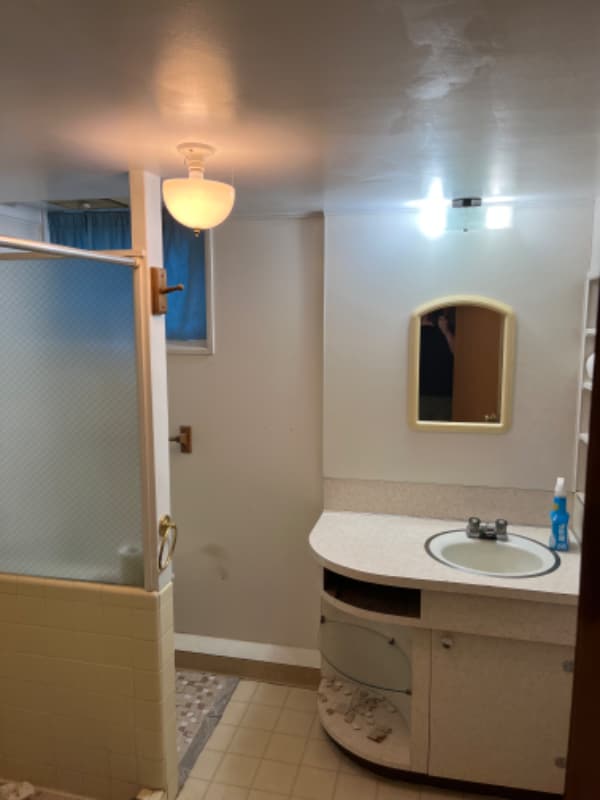 Photo - 928 2nd Ave NW