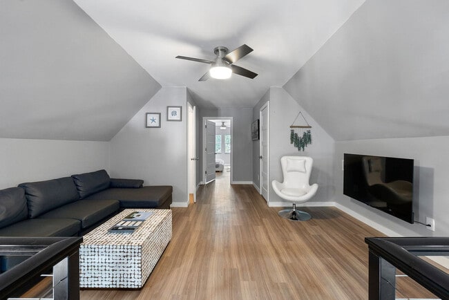 Building Photo - 52 Florida Ave Unit ID1281963P Rental