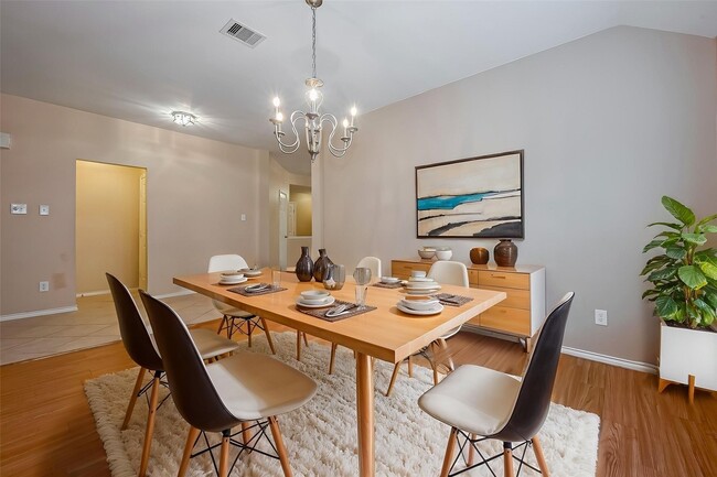 Photo - 16715 Red Falls Cir