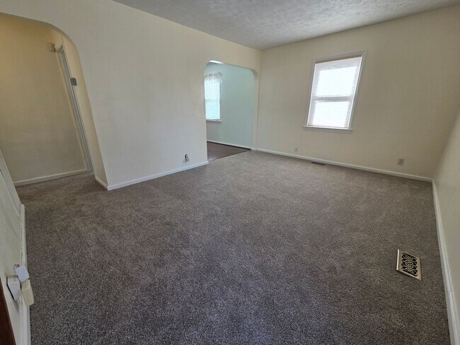 Photo - SUSSEX OF NORFOLK