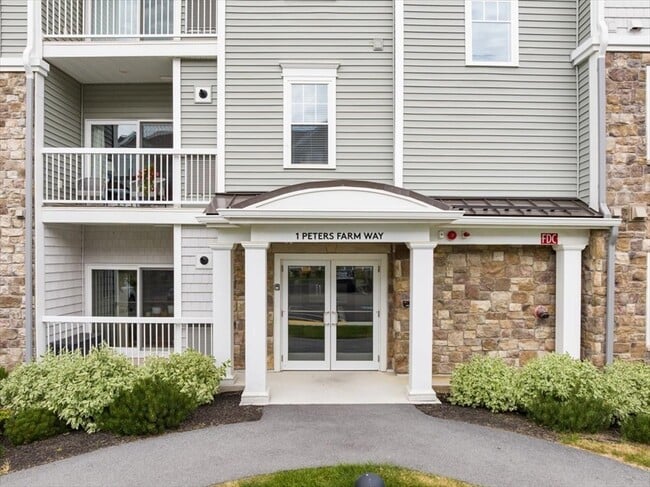 Building Photo - 1102 Peters Farm Wy Unit 1102 Rental