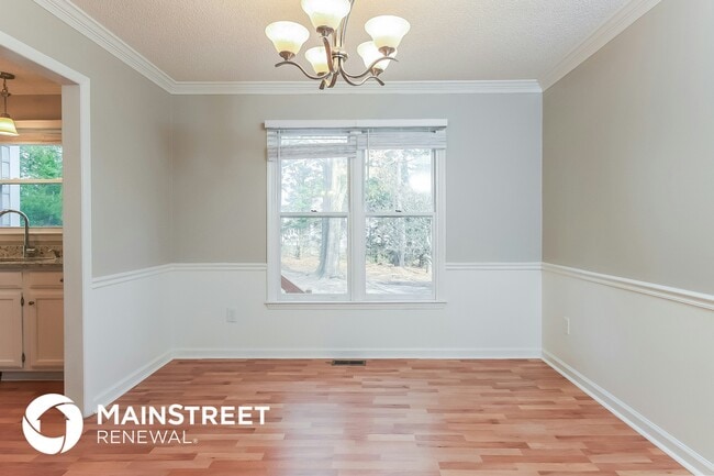 Photo - 828 Penncross Dr