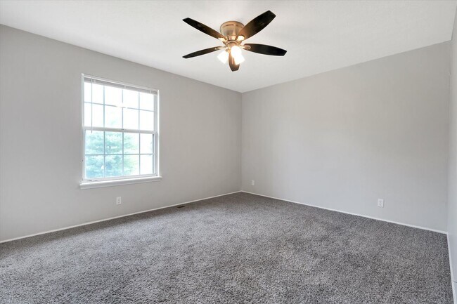 Photo - Two bedroom Townhome bath and half. Washer and Dryer Connections