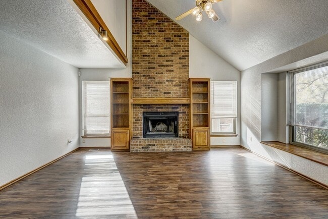 Photo - 4 Bed 2 Bath in Moore School District