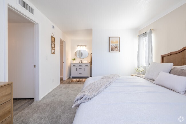 3BR, 2BA - 1,100SF - Primary Bedroom