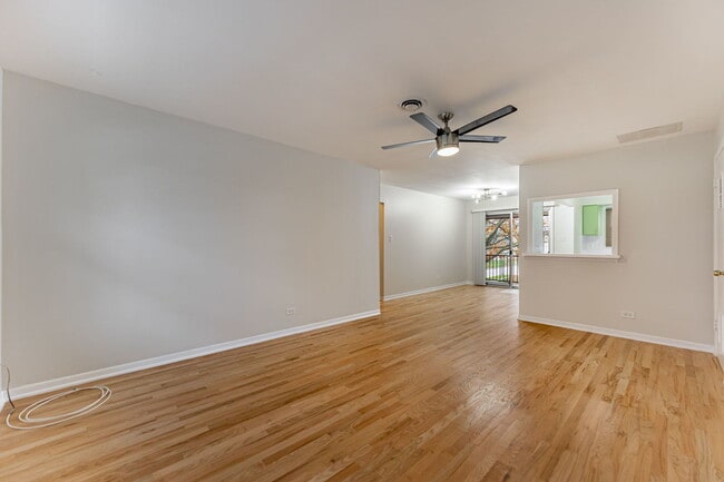 Photo - 209 Washington Square Unit C