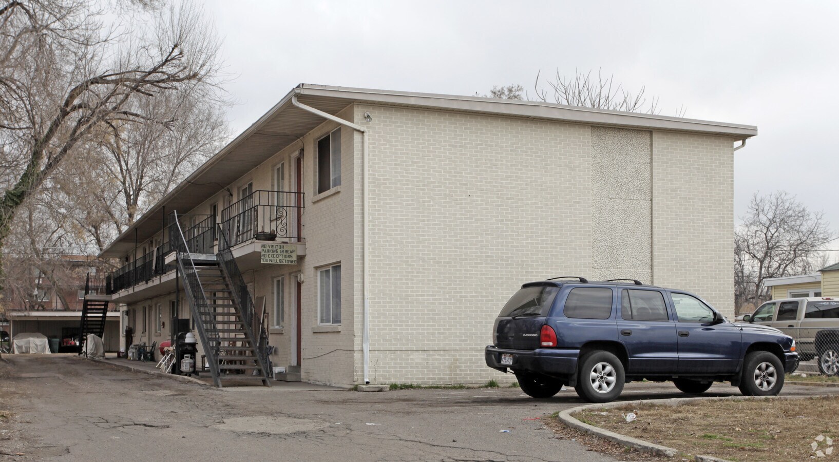 Apple Lane Apartments - Apple Lane Apartments