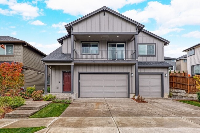 Photo - Elegant 4 Bedroom| 3 Bathroom Tigard Home ...