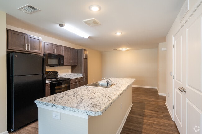 1BR, 1BA - Kitchen & Dining Room