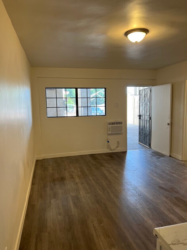 Photo - 2240 Whittier Blvd