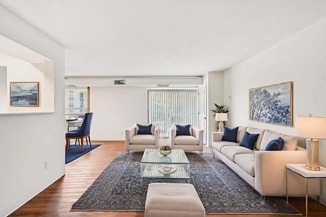 Photo - Wayzata Woods