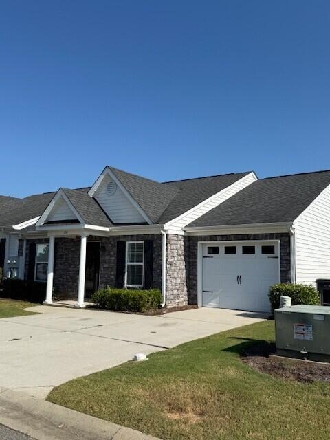 Photo - 104 York Way