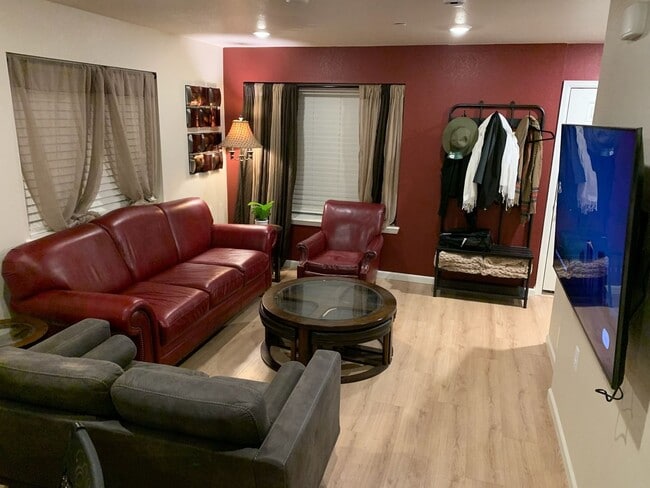 Photo - 210 Marshall Mews St