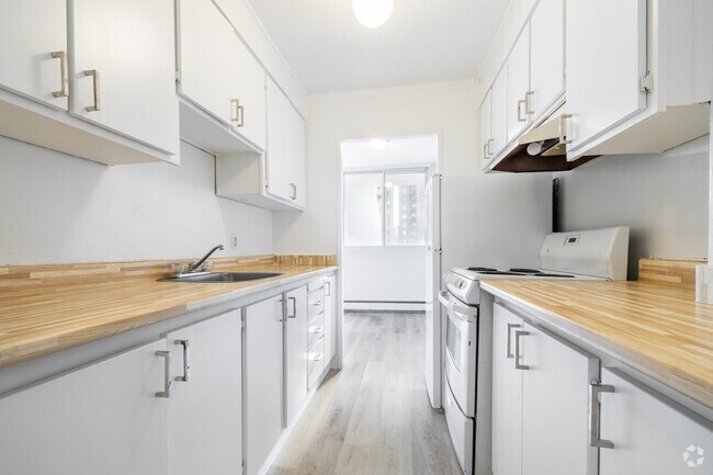 1BR, 1BA - 610SF - Cuisine - Gloucester Apartments