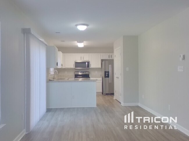 Photo - 2112 Edenderry Dr