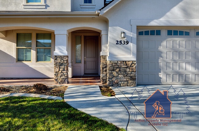 Photo - 2539 Bottle Brush Ave