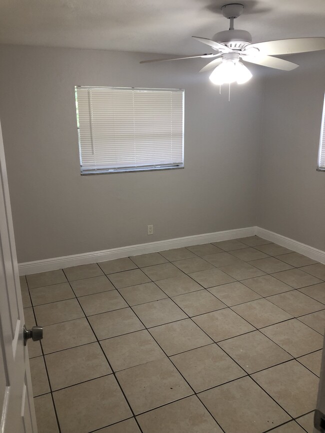 Photo - 5317 NW 18th Ct Unit 5317